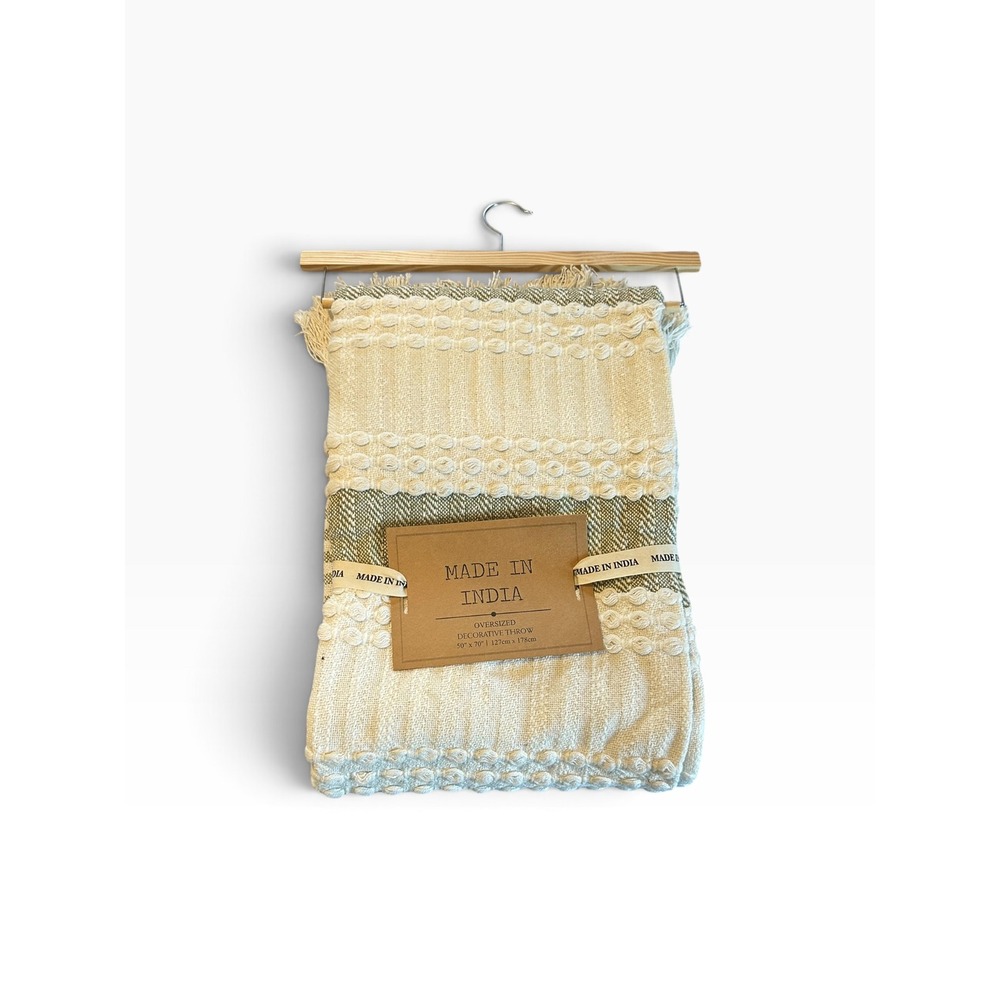 Made in India Oversized Throw Blanket 50x70 Cream Green New Woven Textured